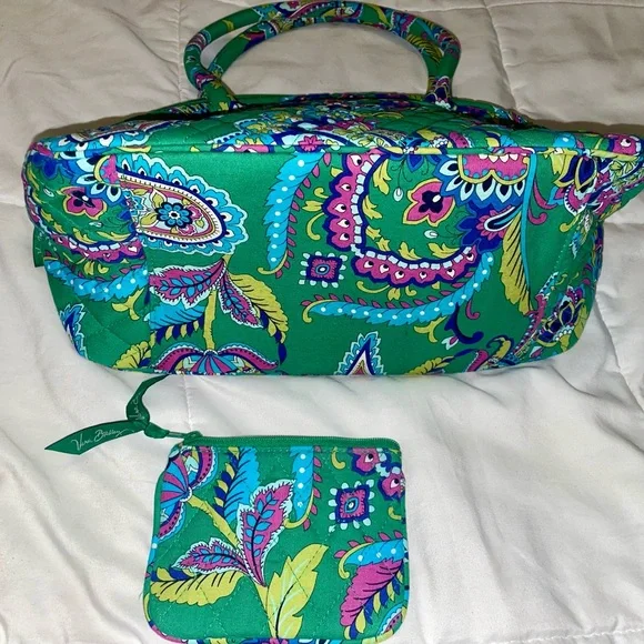 Vera Bradley Quilted Green Paisley Hand Bag and Coin Purse - Picture 5 of 5